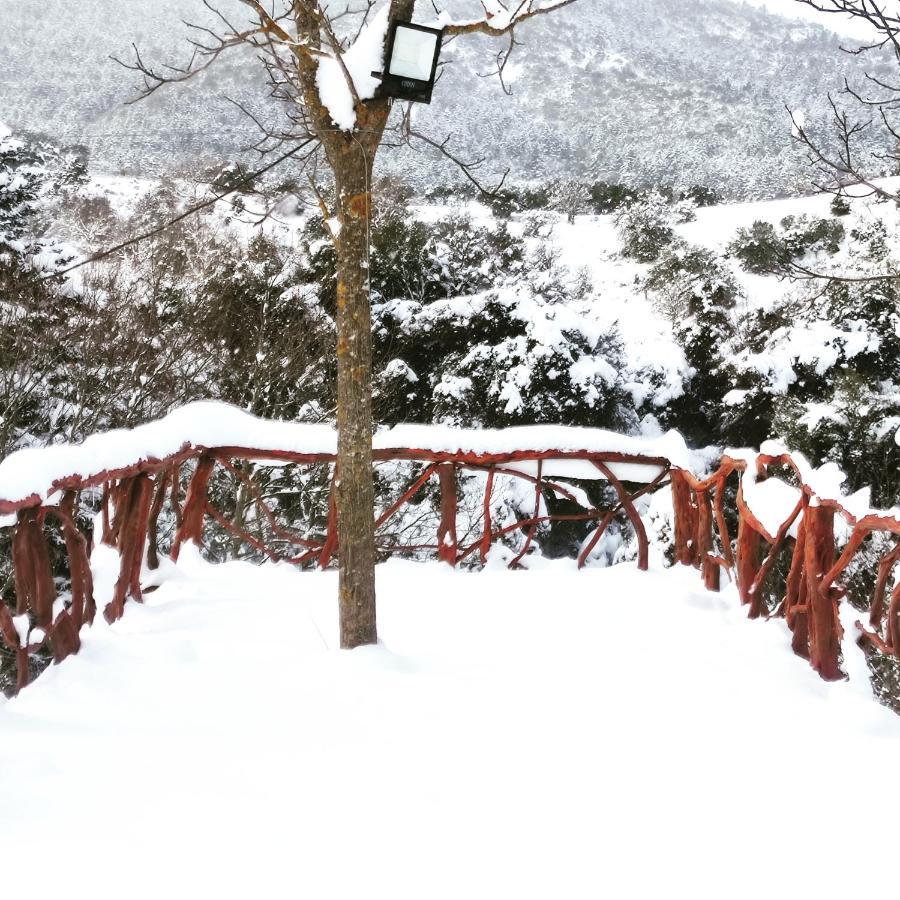 Oneiropagidasuites Kalavryta Dış mekan fotoğraf